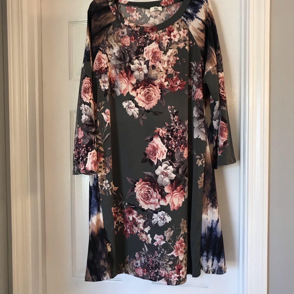 NWOT floral dress